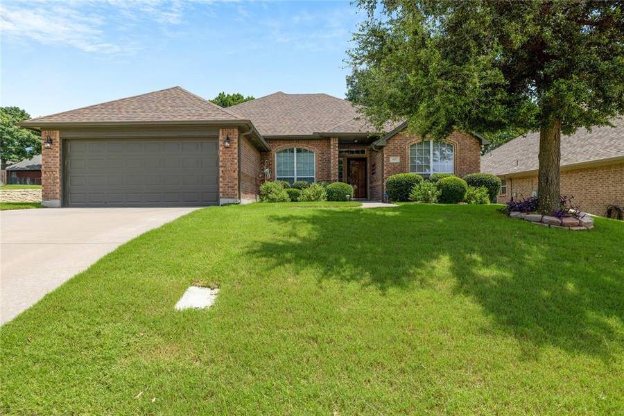 927 White Marlin Drive, Burleson, TX 76028