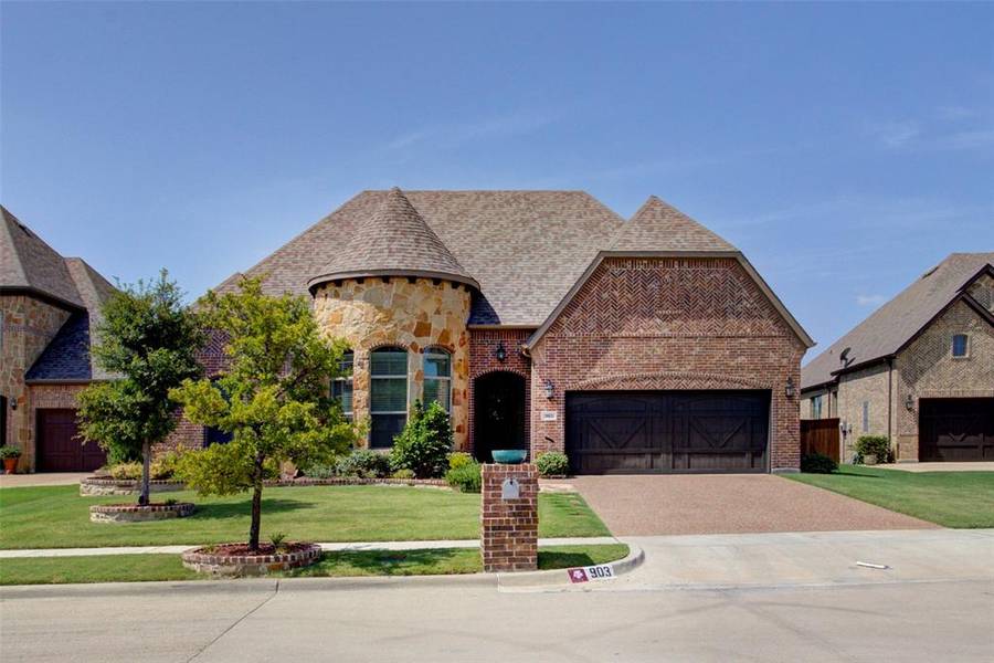 903 Colby Drive, Mansfield, TX 76063