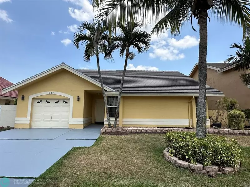 641 NW 207th Ter, Pembroke Pines, FL 33029