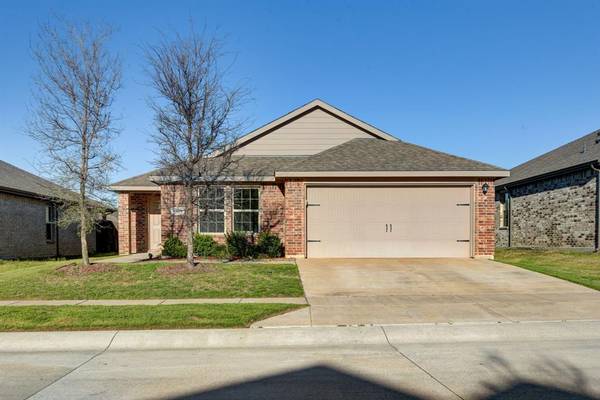 1004 Meadow Wood Lane, Princeton, TX 75407