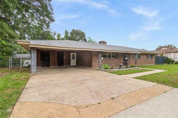 Minden, LA 71055,101 Emerald Drive