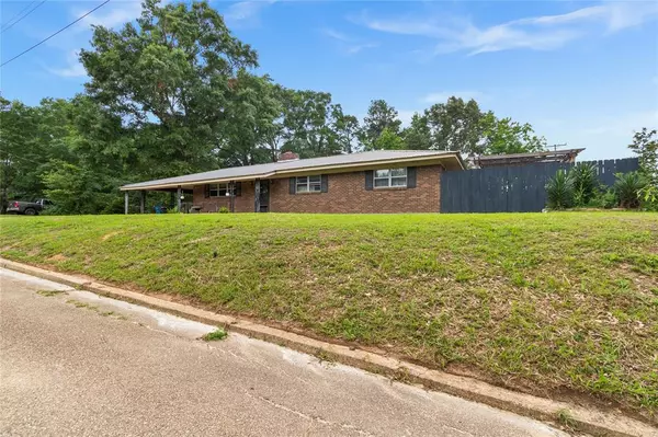 Minden, LA 71055,101 Emerald Drive