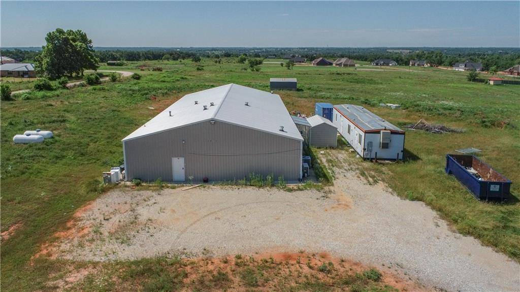 2972 SE 7th Street, Blanchard, OK 73010