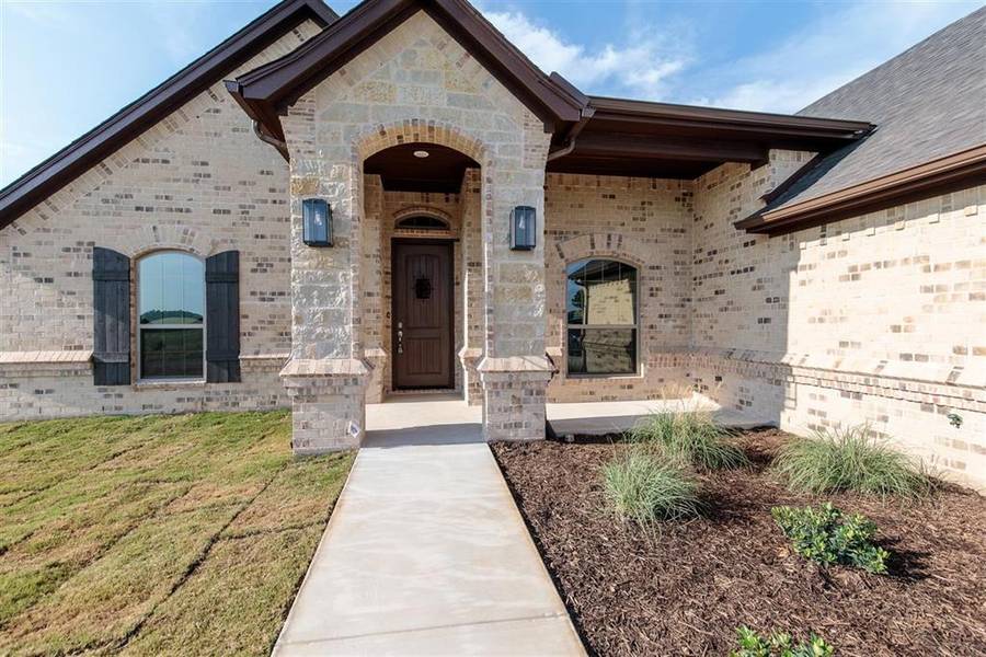 1004 Hope Court, Azle, TX 76020