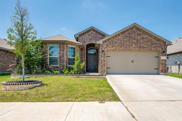 15733 Euston Terrace, Fort Worth, TX 76247