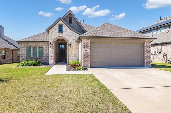 409 Ben Thomas Street, Burleson, TX 76028