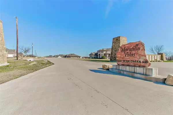 156 Maravilla Drive, Aledo, TX 76008