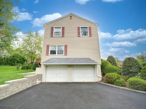 Berkeley Heights Twp., NJ 07922,22 Nancy Pl