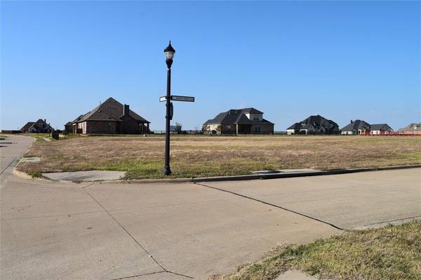 1045 Bent Tree Lane, Gunter, TX 75058