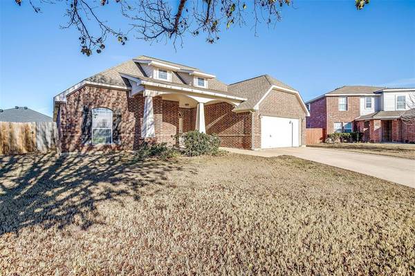 217 Ute Creek Court, Burleson, TX 76028