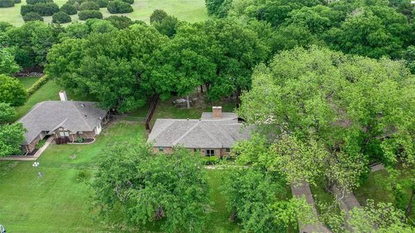 Ovilla, TX 75154,322 Shadowwood Trail