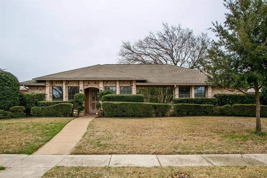 1910 Vista Oaks Drive, Carrollton, TX 75007