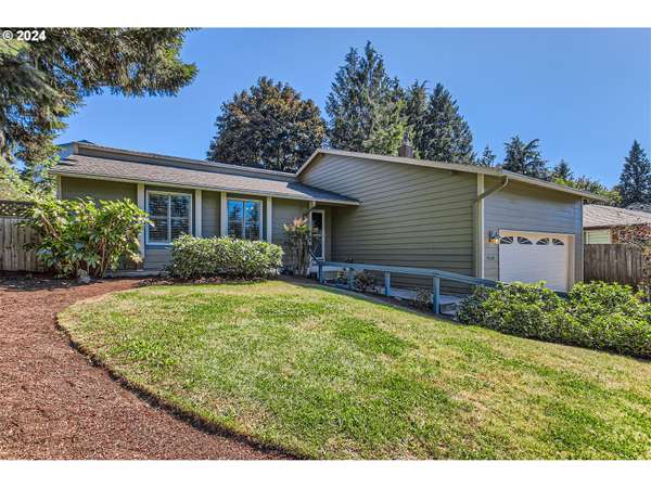 9604 SW Arikara DR, Tualatin, OR 97062