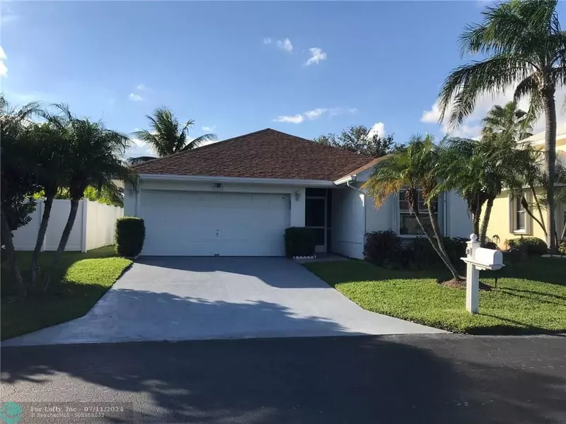 1231 Sussex St, Boynton Beach, FL 33436