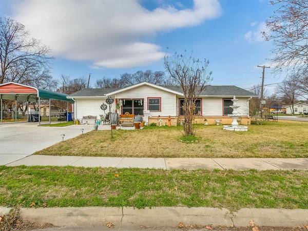 100 SW Taylor Street, Burleson, TX 76028