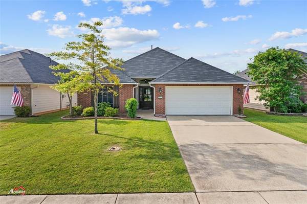 3727 Sabine Pass Drive, Bossier City, LA 71111