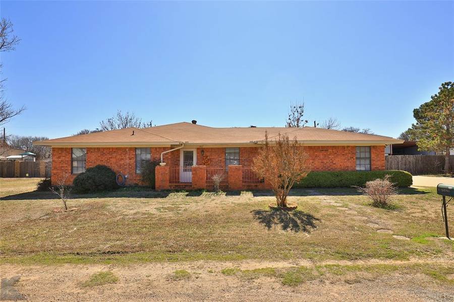 507 Pleasant Lane, Clyde, TX 79510