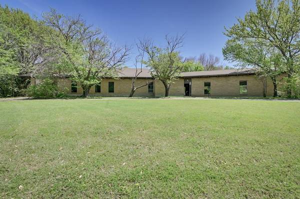 1503 Allegheny Drive, Arlington, TX 76012