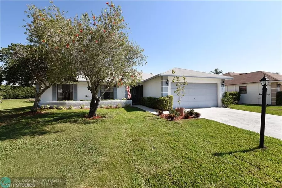 8587 White Egret Way, Lake Worth, FL 33467