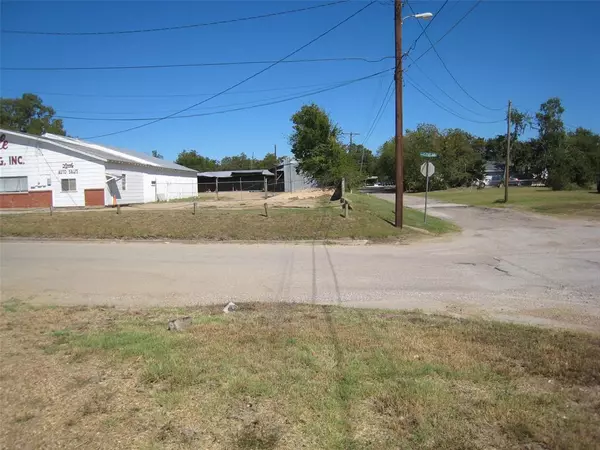 Greenville, TX 75401,1410 Cleveland