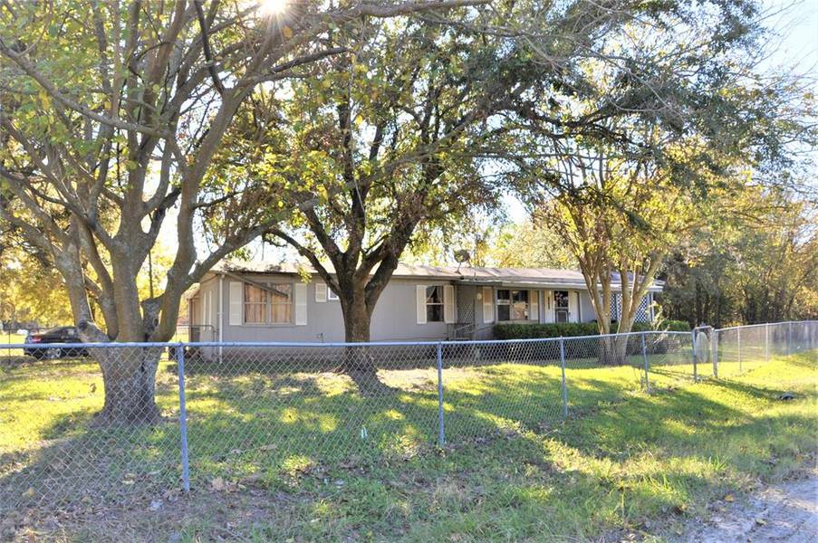 1941 Geneva Street, West Tawakoni, TX 75474