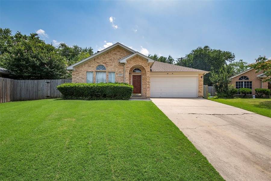 1223 Darbytown Road, Grand Prairie, TX 75052