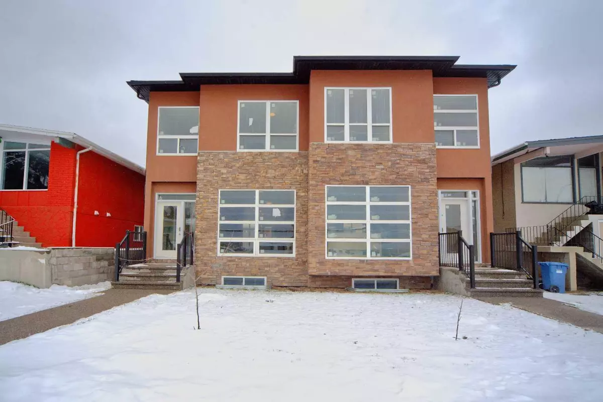 Calgary, AB T2E 2J9,514 34 AVE NE