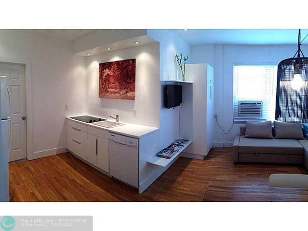 3025 Indian Creek Dr  #201, Miami Beach, FL 33140