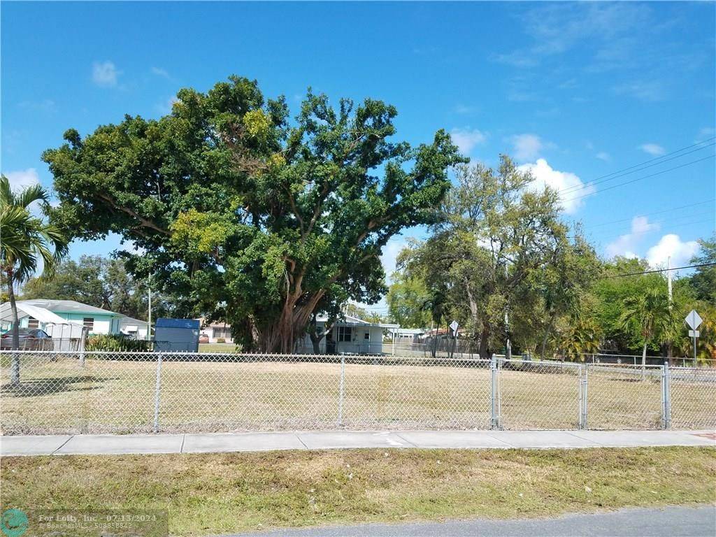 Dania Beach, FL 33004,202 SW 2nd Ave