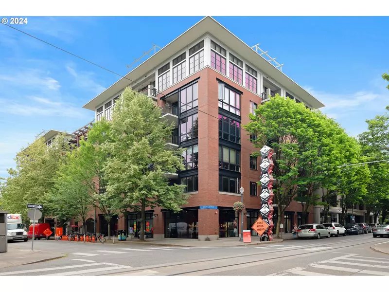 726 NW 11TH AVE #212, Portland, OR 97209