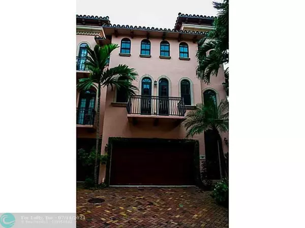 Fort Lauderdale, FL 33301,25 SE 10th Ave  #25