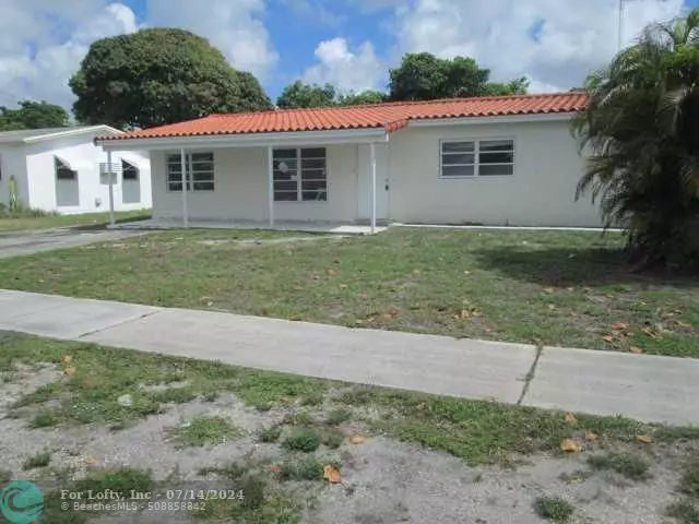 1281 NE 211TH TER, Miami, FL 33179