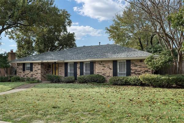 607 Lake Ridge Drive, Allen, TX 75002