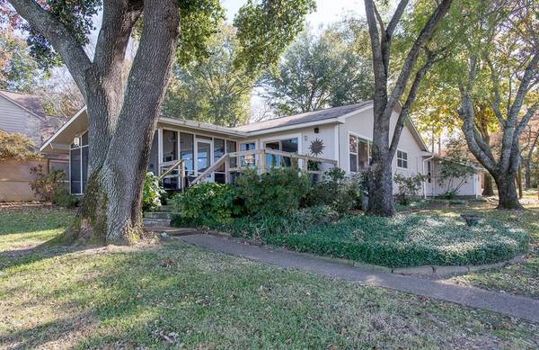 637 Turner Drive, Trinidad, TX 75163