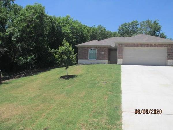 1801 Avenue D, Grand Prairie, TX 75051