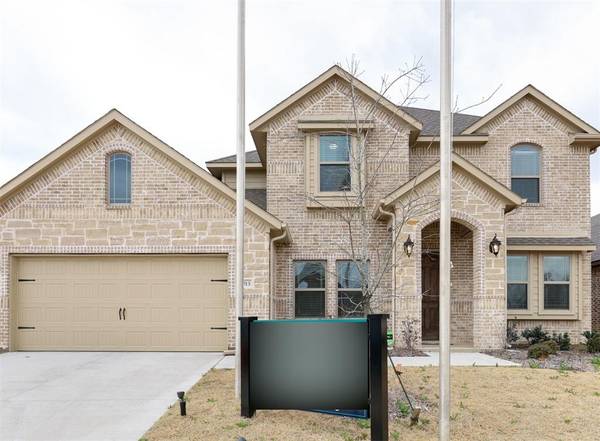 1013 Wildwood Drive, Joshua, TX 76058