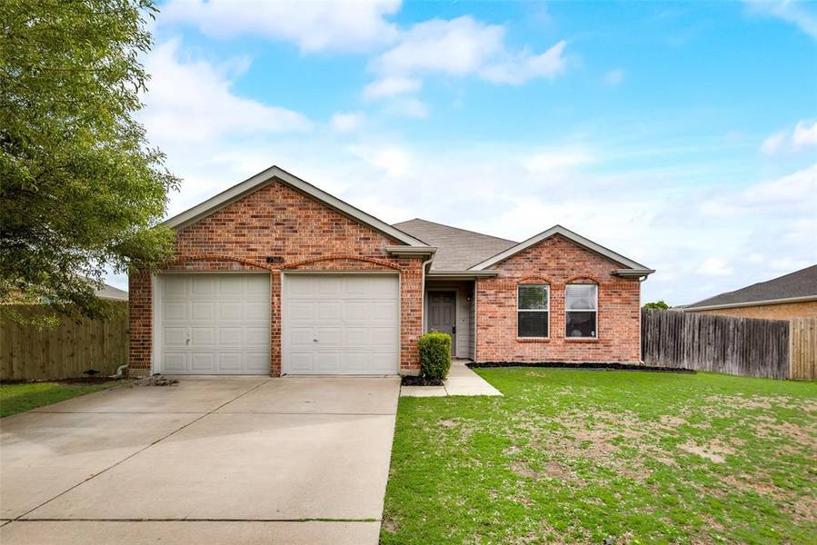 1508 Wavecrest Drive, Glenn Heights, TX 75154