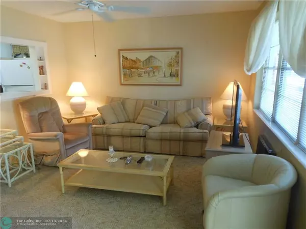 218 Ellesmere  #218, Deerfield Beach, FL 33442