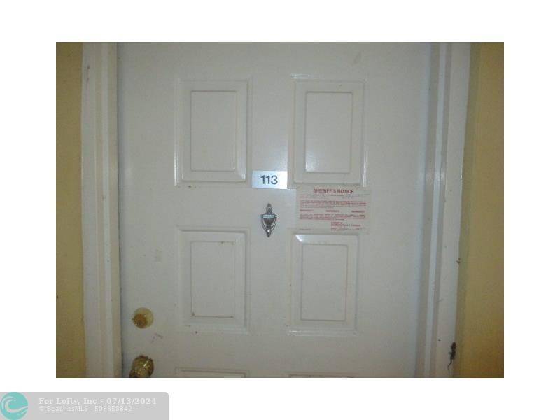 Oakland Park, FL 33309,2803 N Oakland Forest Dr  #113