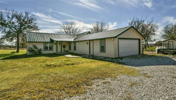 3316 Tin Top Highway, Granbury, TX 76048