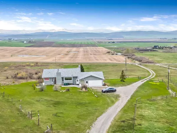 Rural Foothills County, AB T0L 1T0,386128 128 ST W