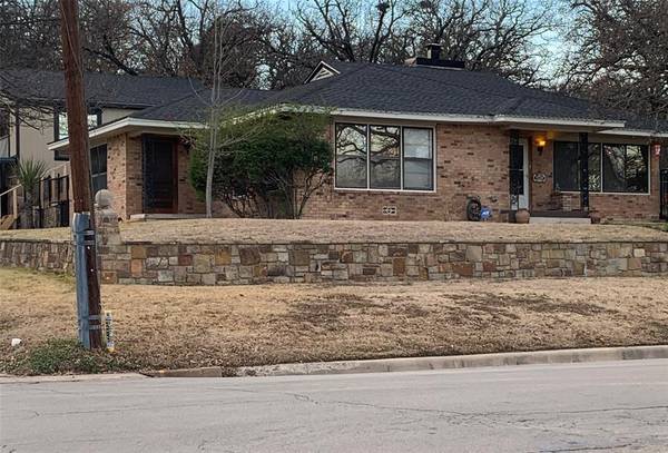 1801 NW 4th Avenue, Mineral Wells, TX 76067