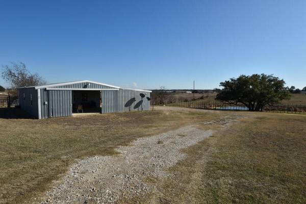 570 Private Road 1562, Stephenville, TX 76401