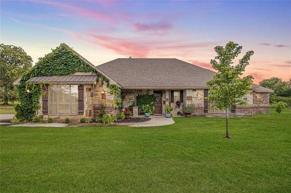 166 Hidden Creek Loop, Weatherford, TX 76085