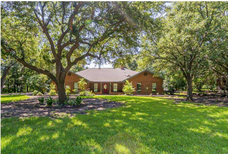 616 Pecan Creek Drive, Sunnyvale, TX 75182