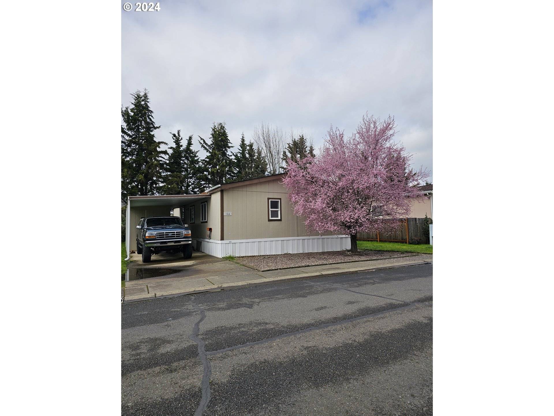 Roseburg, OR 97471,153 OWYHEE LN #57