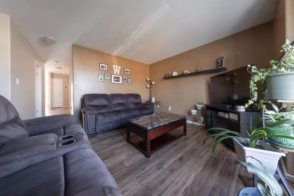 Lloydminster, SK S9V0V6,1511 48 AVE