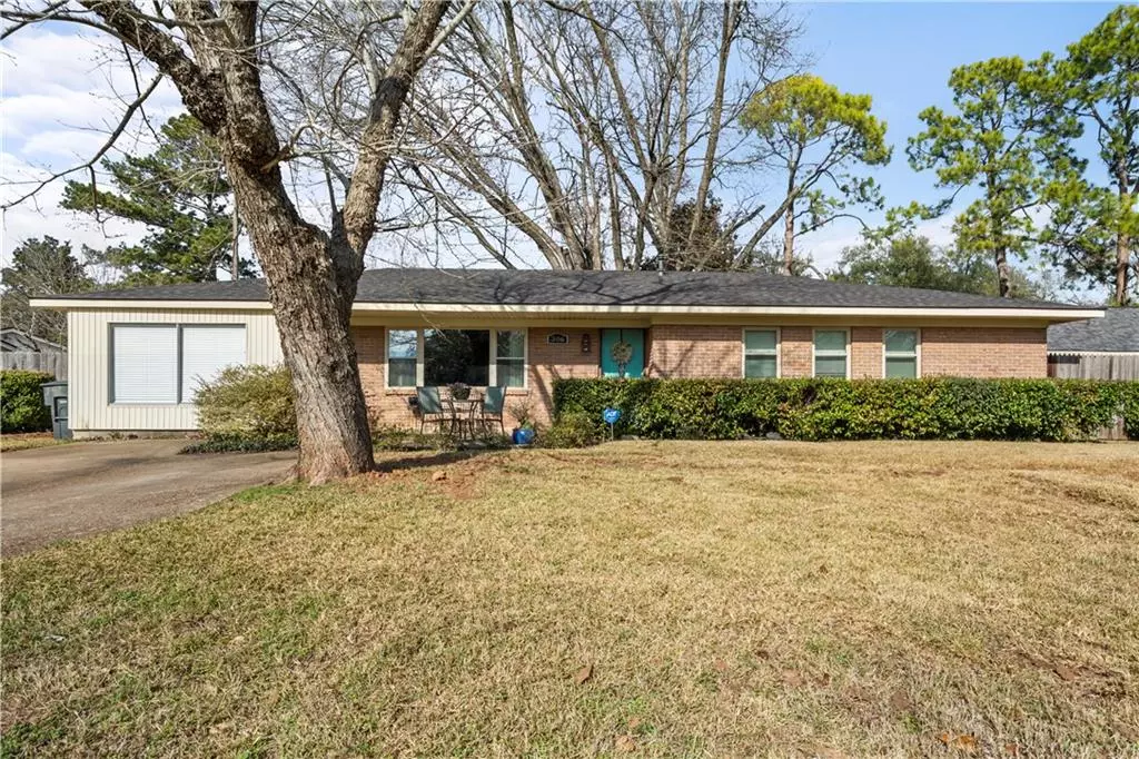 Shreveport, LA 71105,306 Mockingbird Lane