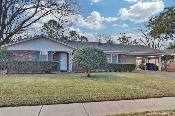 525 Meadowbrook Lane,  Shreveport,  LA 71105