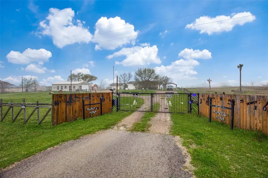 19049 FM 2728, Terrell, TX 75161